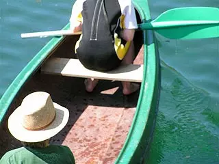 Kanufahrt auf ruhigem Wasser
